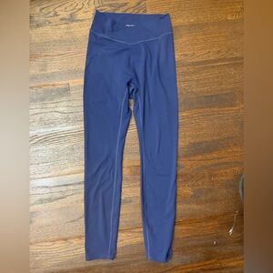 Four Three Seven Crossover Leggings Medium